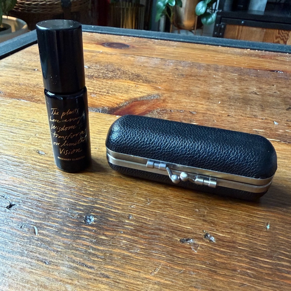 Vitner’s Daughter Understory Vol. 3 Limited Edition Perfume Oil - Picture 5 of 7